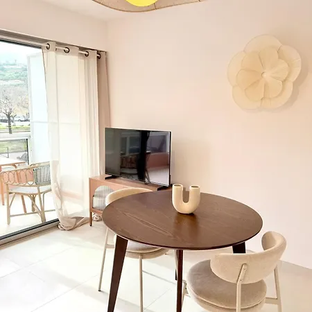 شقة Neuf Avec Terrasse Centre De *