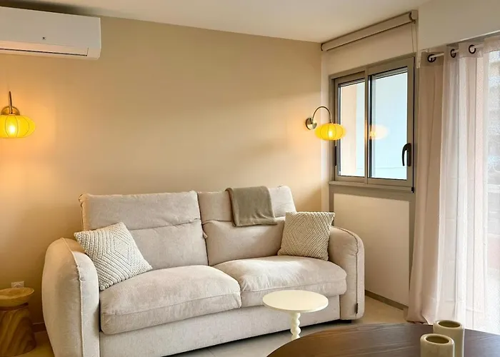 Neuf Avec Terrasse Centre De * بروبرِيانّو