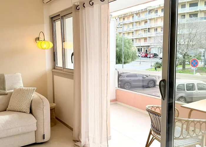 Neuf Avec Terrasse Centre De *