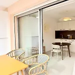 Neuf Avec Terrasse Centre De דירה פרופריאנו