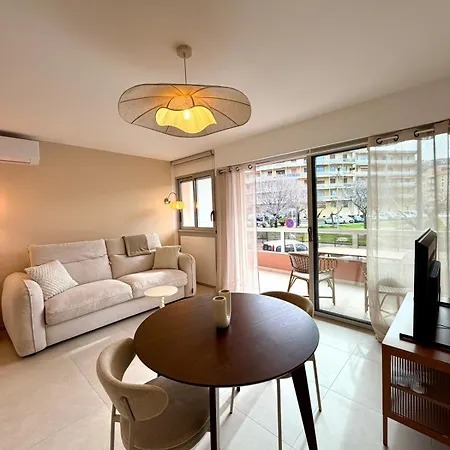 Apartment Neuf Avec Terrasse Centre De