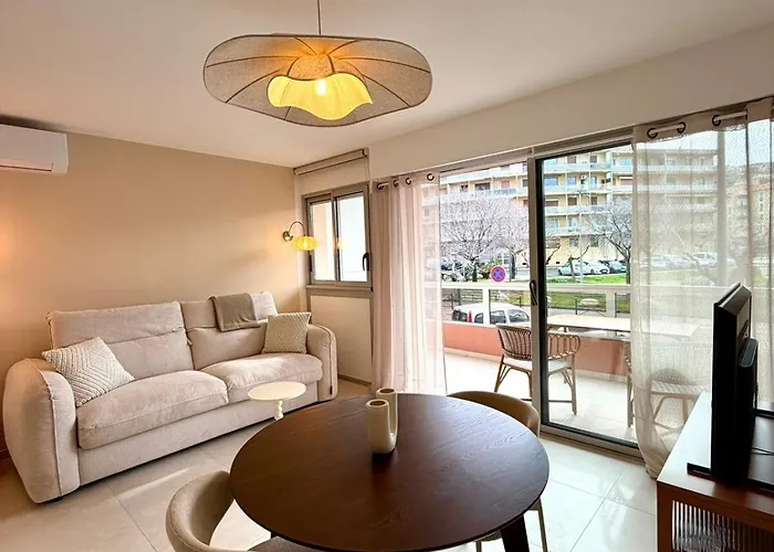 Apartament Neuf Avec Terrasse Centre De